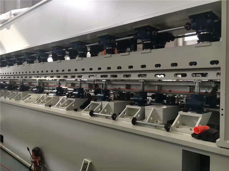 Application of multi station linkage scheme in condition adjustment